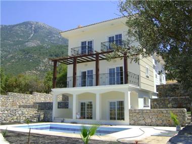 Villa for sale in Ovacik (Mugla)