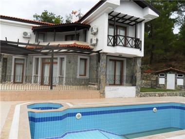 Villa for sale in Kemer (Mugla)