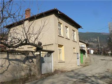 House for sale in Kazanluk (Stara Zagora)