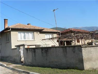 House for sale in Kazanluk (Stara Zagora)