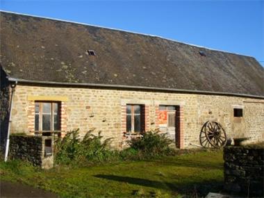 Renovation for sale in Gorron (Region Pays de la Loire)