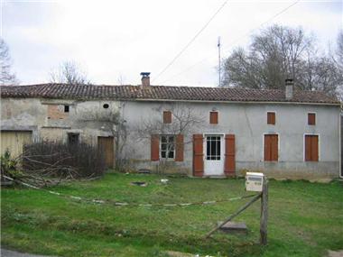 House for sale in Montguyon (Poitou-Charentes)