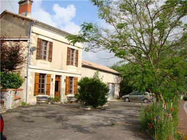House for sale in La Roche-Chalais (Aquitaine)
