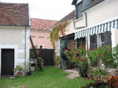 House for sale in Chabris (Region Centre)