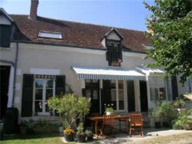 Cottage for sale in Chabris (Region Centre)