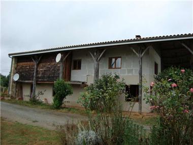 House for sale in Montguyon (Poitou-Charentes)