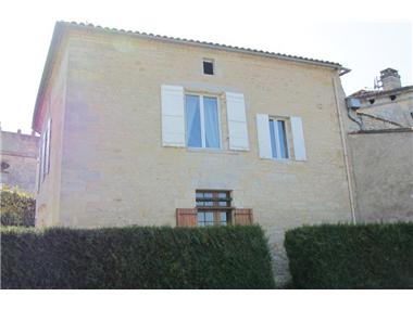 House for sale in Branne (Aquitaine)