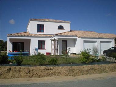 House for sale in Landeronde (Region Pays de la Loire)