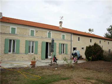 House for sale in Clerac (Poitou-Charentes)