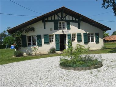 Villa for sale in Laluque (Aquitaine)