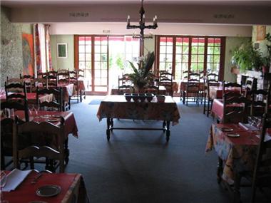 Hotel for sale in Hagetmau (Aquitaine)