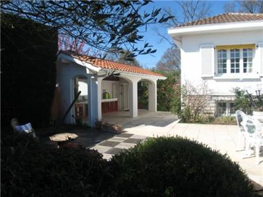 Villa for sale in Arcangues (Aquitaine)