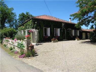Villa for sale in Montgaillard (Aquitaine)