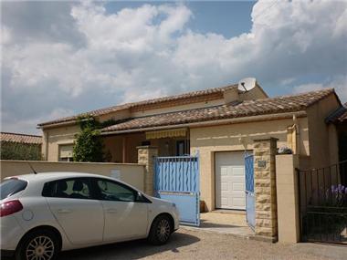 House for sale in Saint-Quentin-la-Poterie (Languedoc-Roussillon)