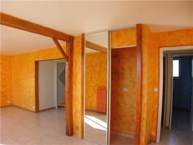 Apartment       for sale in Lannemezan (Midi-Pyrenees)