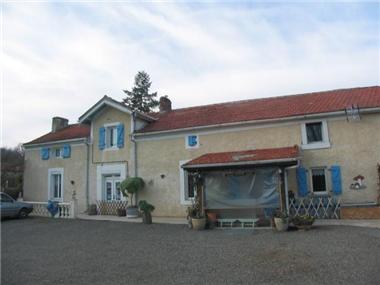 Villa for sale in Lafitole (Midi-Pyrenees)