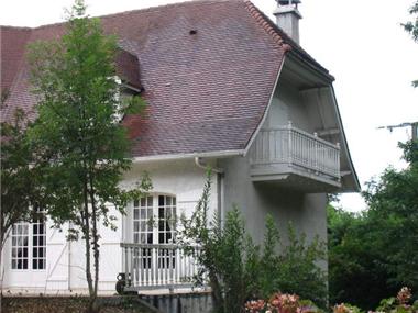 Villa for sale in Momeres (Midi-Pyrenees)