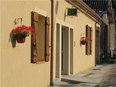 Villa for sale in Saint-Clar (Midi-Pyrenees)