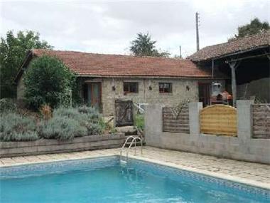 Golf Property for sale in Menigoute (Poitou-Charentes)