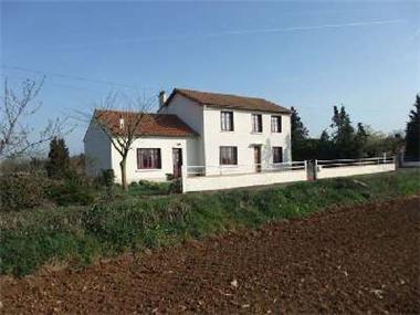 Stone House for sale in Melle (Poitou-Charentes)