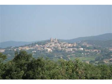 Apartment       for sale in Cogolin (Provence-Alpes-Cote d'Azur)