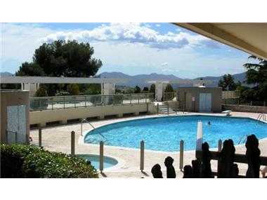 Apartment       for sale in Le Cannet (Provence-Alpes-Cote d'Azur)