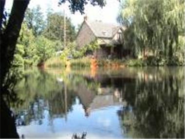 Old House for sale in Gorron (Region Pays de la Loire)