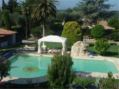 Villa for sale in Vence (Provence-Alpes-Cote d'Azur)