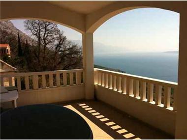 House for sale in Omis (Splitsko-Dalmatinska Zupanija)