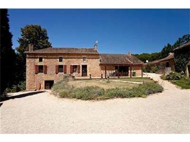 G�te for sale in Cahors (Midi-Pyrenees)